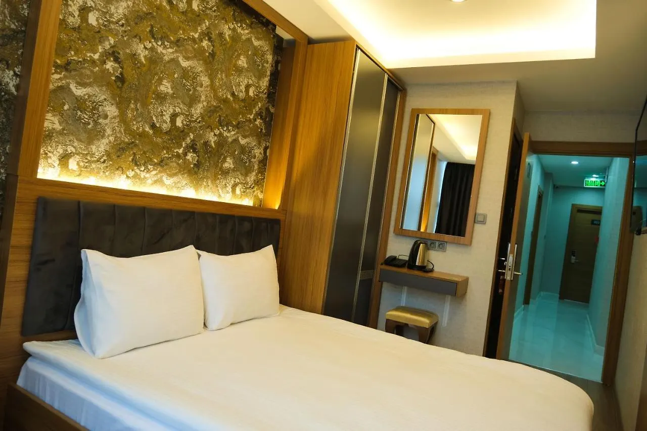 Calenberg Hotel Istanbul 3*,