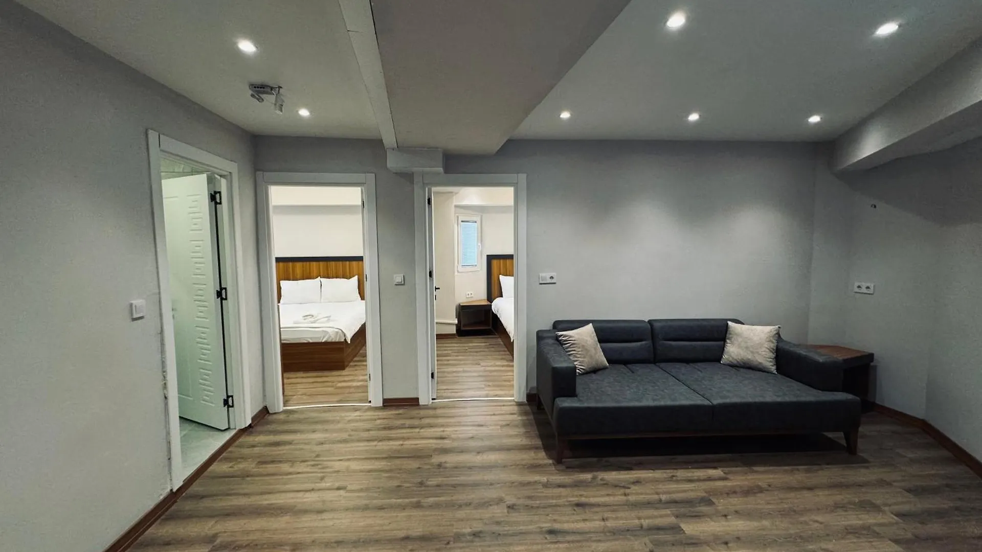Calenberg Hotel Istanbul 3*,